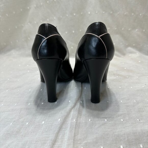 Marc Jacobs Black Open Toe 4" Pump - Picture 4 of 5